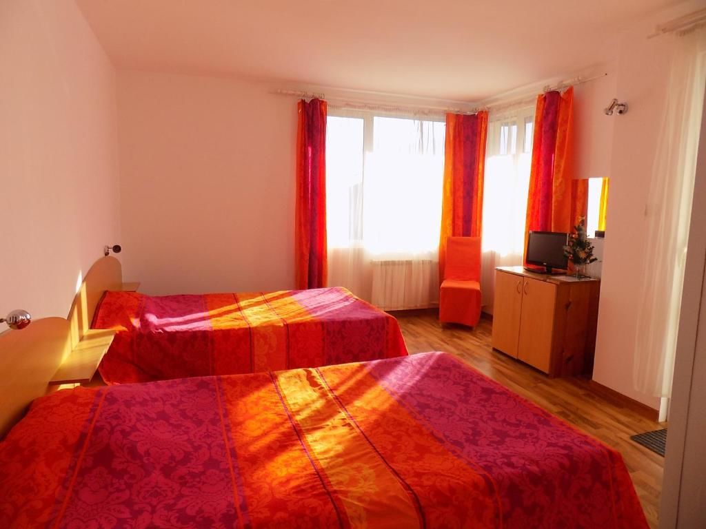 Отель Family Hotel Vit Тетевен